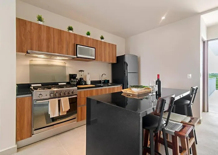 Oceanfront Seahorse Private Rooftop Terrace With Hot Tub Access 11 Pools Apartamento *