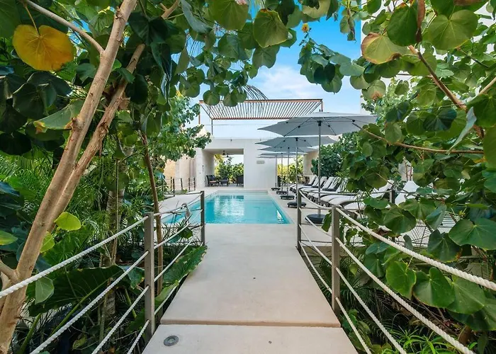 Oceanfront Seahorse Private Rooftop Terrace With Hot Tub Access 11 Pools Apartamento