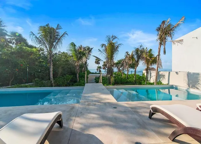 Oceanfront Seahorse Private Rooftop Terrace With Hot Tub Access 11 Pools