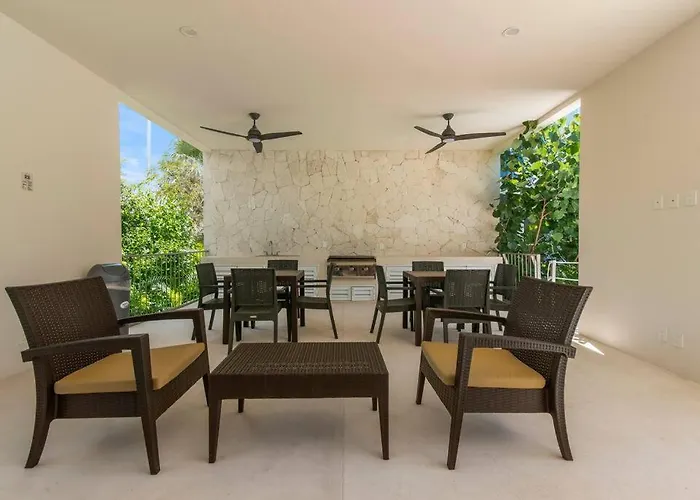 Oceanfront Seahorse Private Rooftop Terrace With Hot Tub Access 11 Pools *